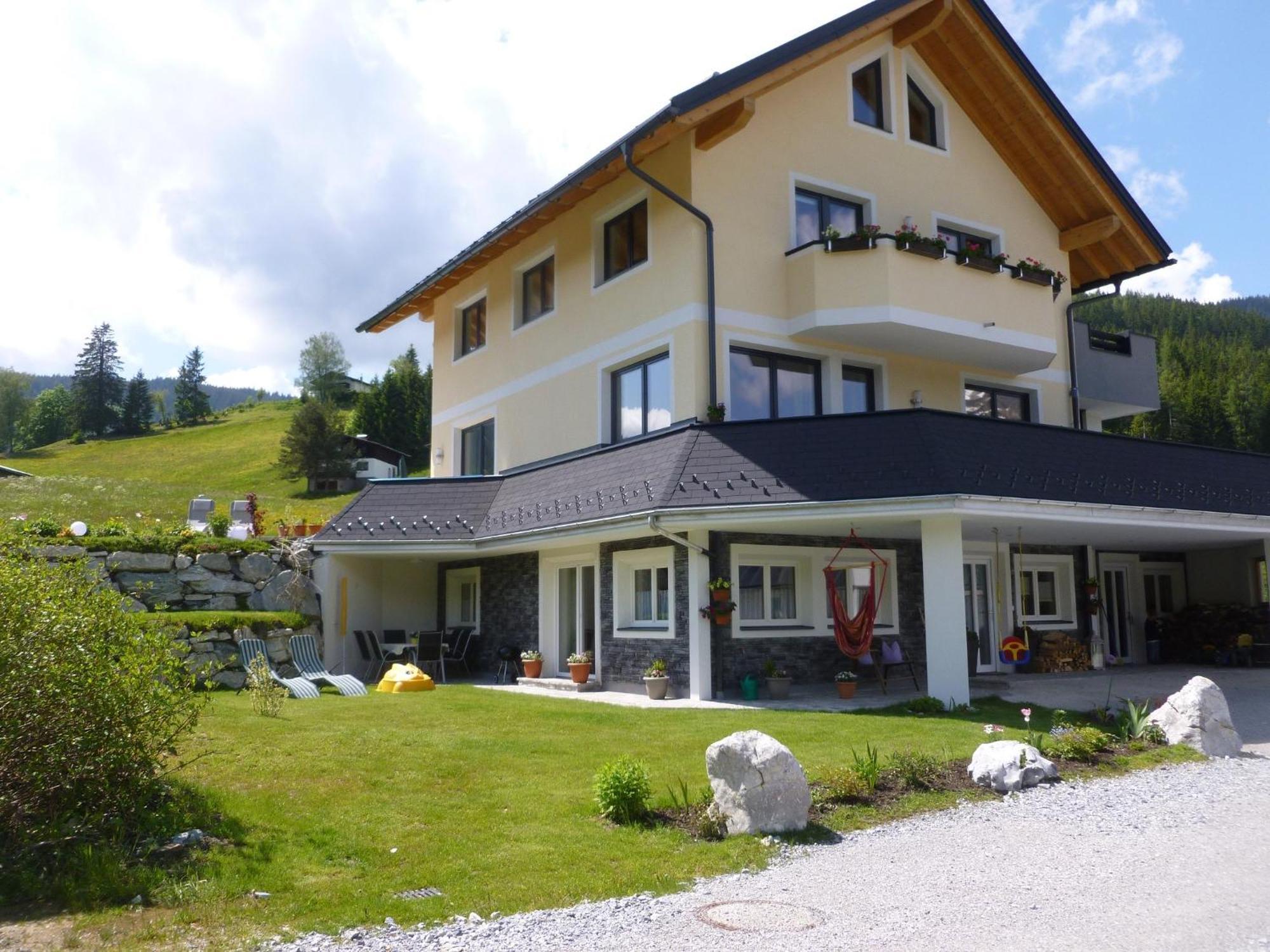 Ferienwohnung Bergblick Filzmoos Exterior photo