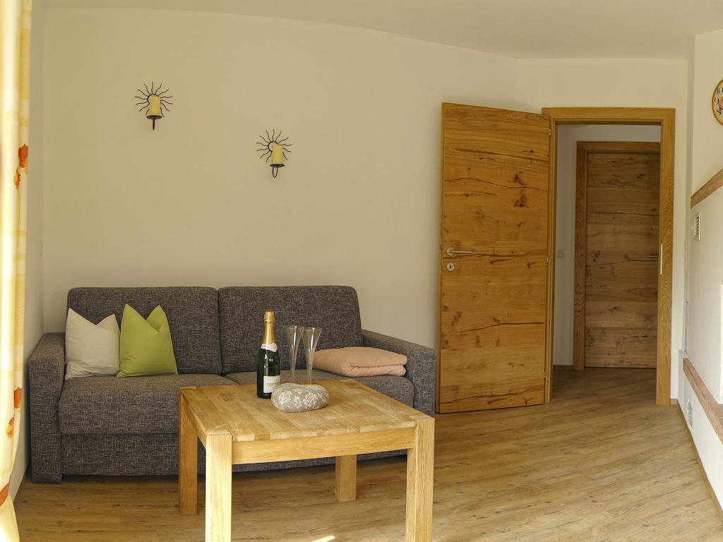 Ferienwohnung Bergblick Filzmoos Room photo